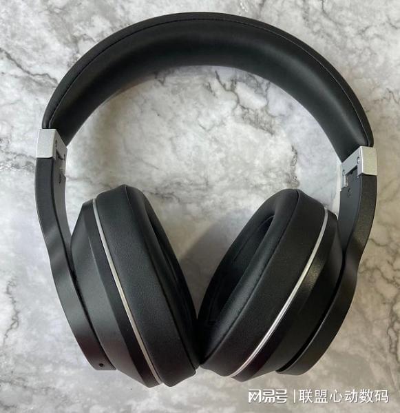 降噪耳机4款家居聆听的伴侣ayx爱游戏app体育头戴(图3)
